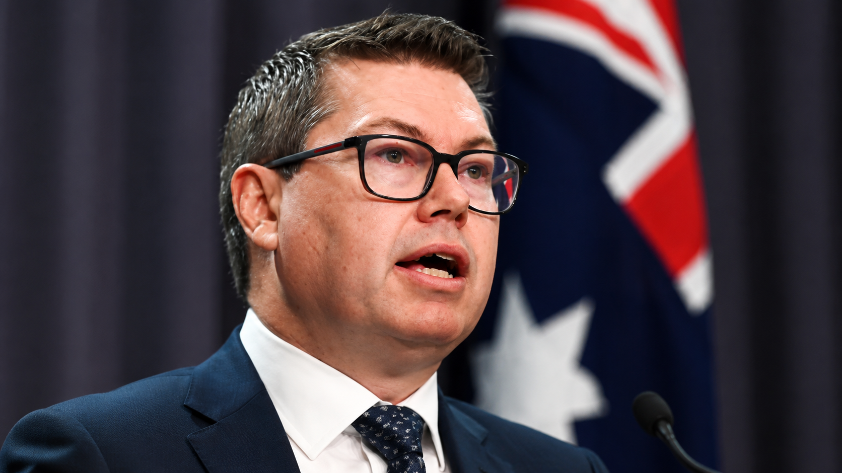 Debate over Australia's wartime political history and historical legacy